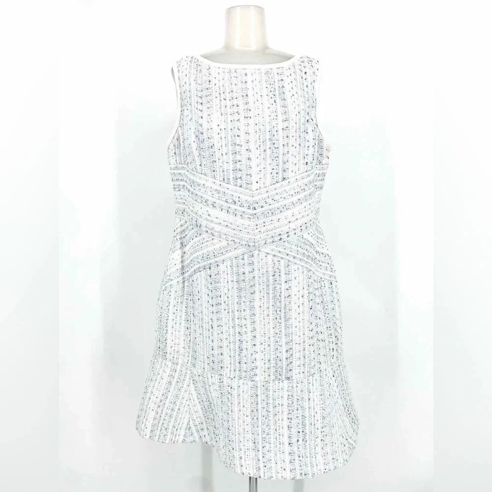 Karl Lagerfeld Women's Blue/White Sleeveless Tweed Size 12 Dress NWT